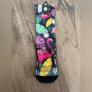 OUTWAY Compression crew socks - Tropical Flamingo Print